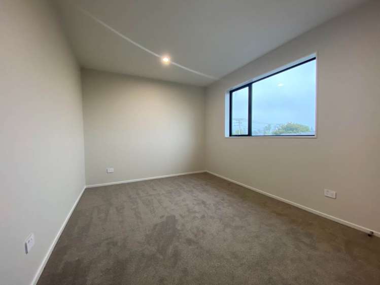 20A Neil Avenue Te Atatu Peninsula_6