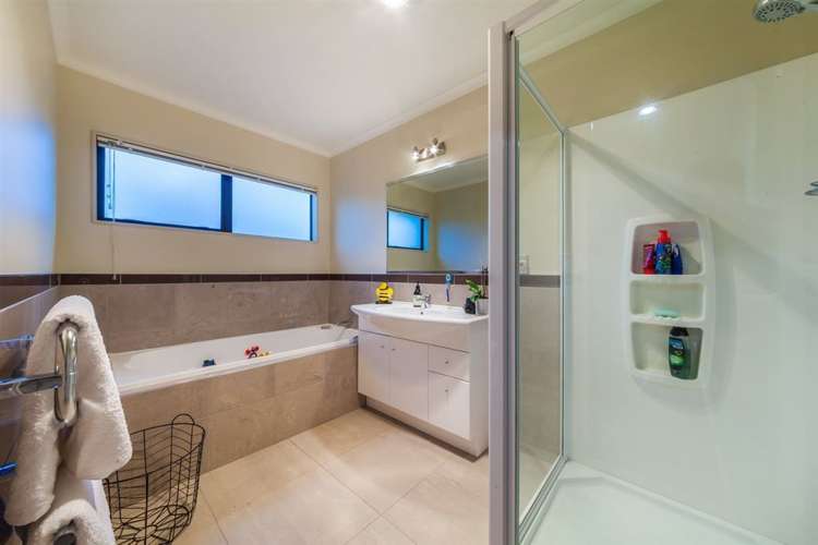 11 Chateau Rise Flat Bush_15