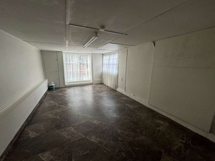 4 Lilac Grove Hillsborough_13