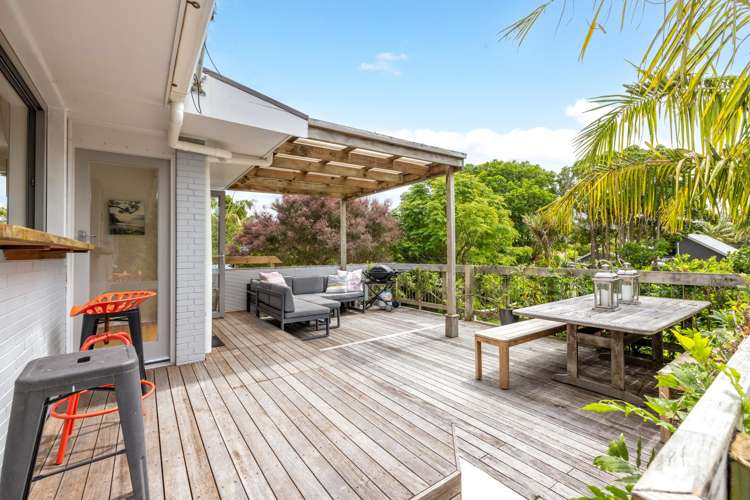 10 Williams Crescent Point Wells_8