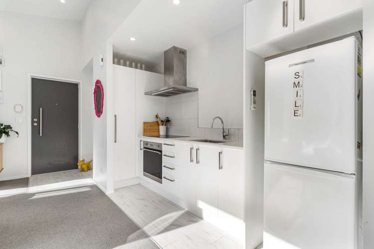 130 Leybourne Circle_2