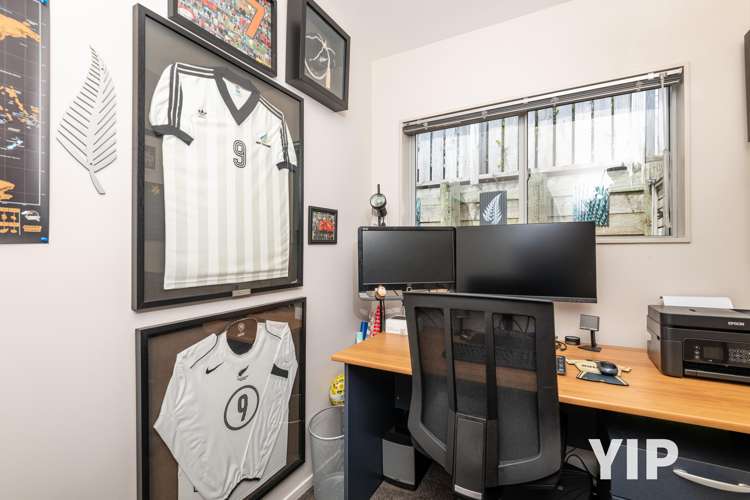 29 Cedarwood Street Woodridge_15