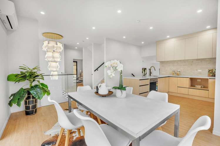 60A Powrie Street_5