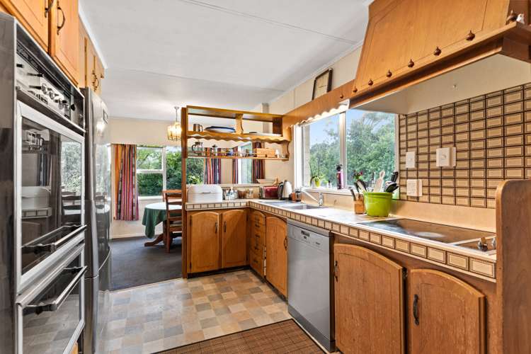 8 Boundary Road Featherston_13