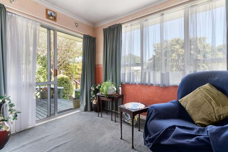 13 Deller Drive Carterton_7