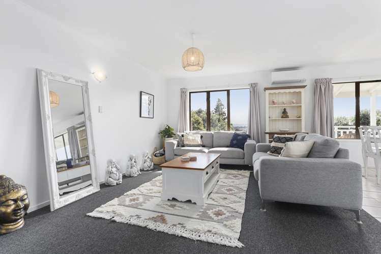 2/59 West Coast Road Glen Eden_8