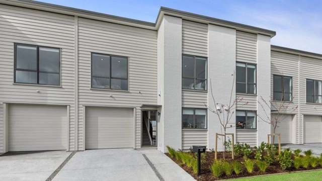 62 TE NAPI DRIVE "WAIATA SHORES" Takanini_1