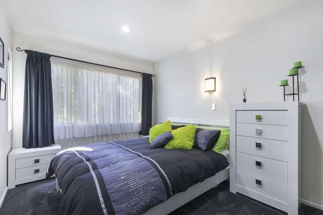 2/113 Stredwick Drive Torbay_2