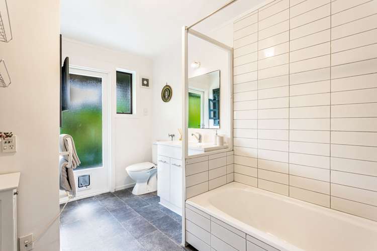 39 Park Road Titirangi_28