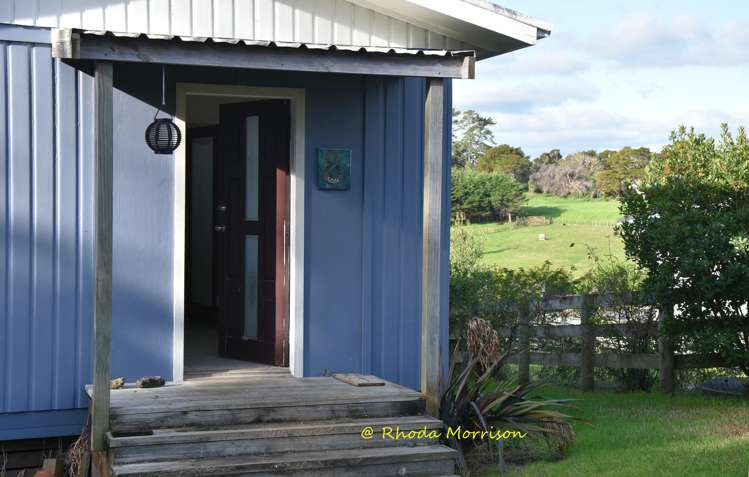 8 Heaths Way Paparoa_21