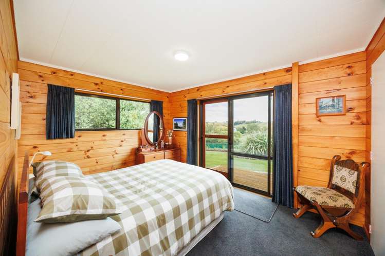 1141 Makino Road Halcombe_6