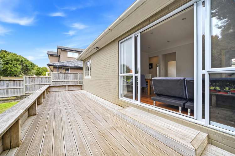 8 Renton Road Mt Albert_11