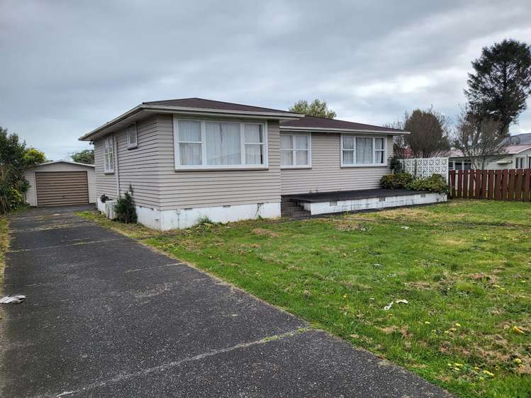 28 Brightwell Street Papakura_13