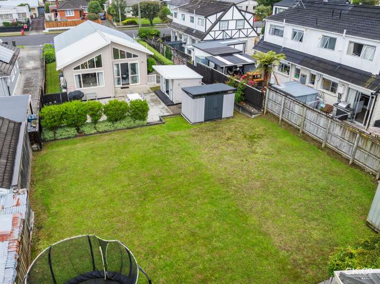 13 John Street Trentham_25