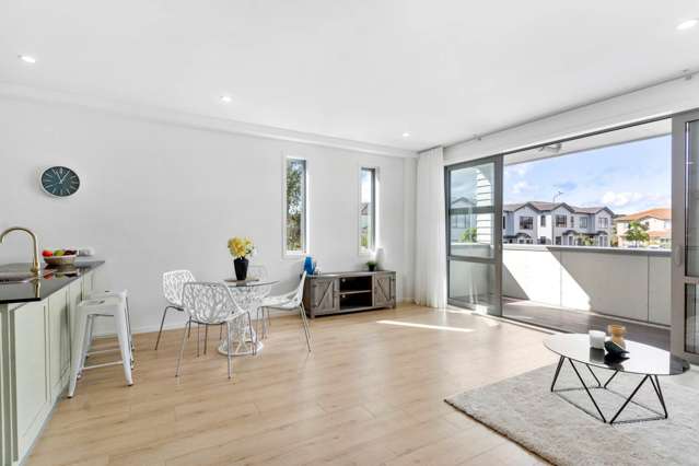 7/63 Kestev Drive Flat Bush_3