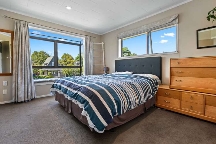 14 Mcdowall Place Queenwood_11