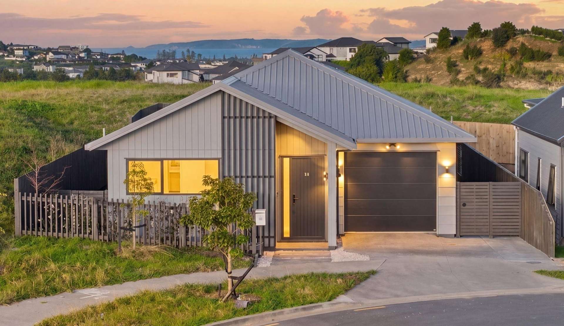 98 Huanui Drive Orewa_0