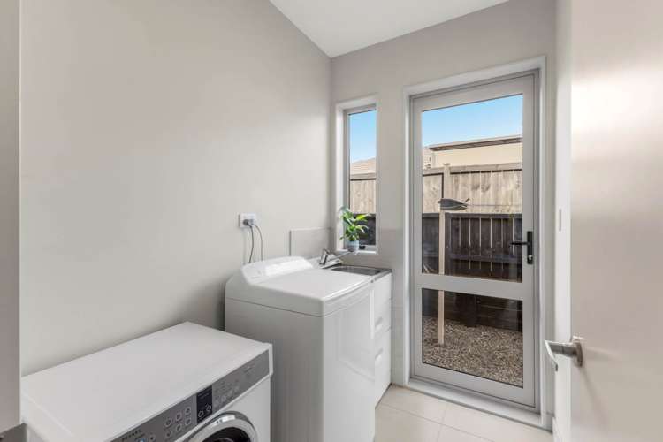 8 Kaiawa Street Beachlands_38
