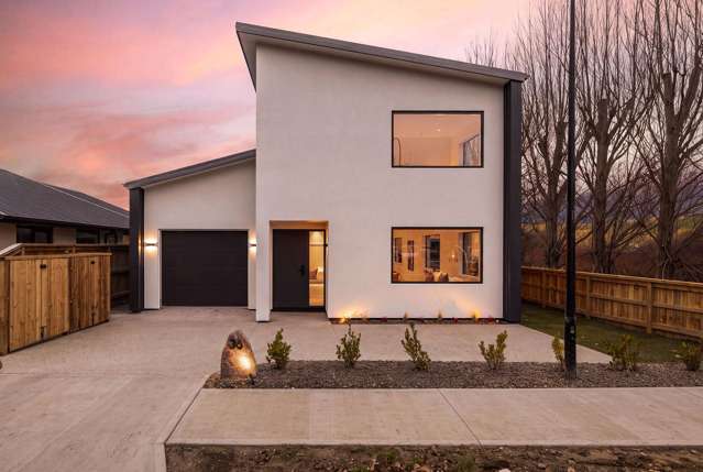 The ultimate home & income package