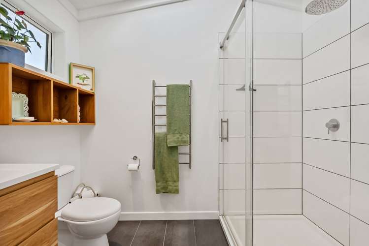 24 Kowhai Park Road Maunu_15