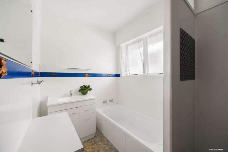 20 Lawrence Crescent Hillpark_10