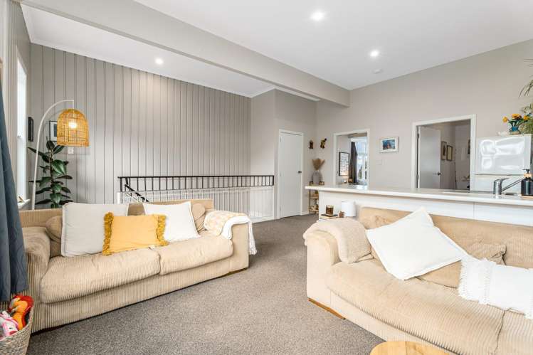 38 Rua Street Lyall Bay_19