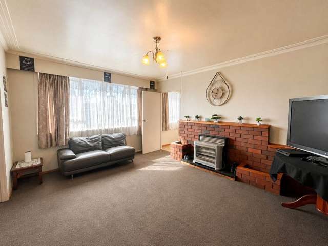 27 George Street Papakura_4