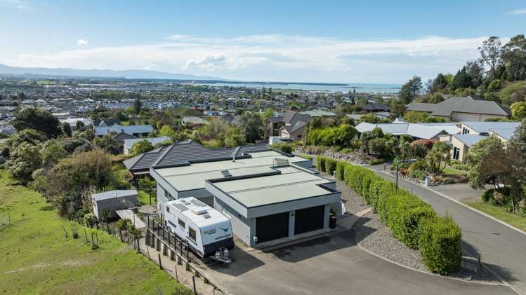 14 Hillplough Heights Richmond_28