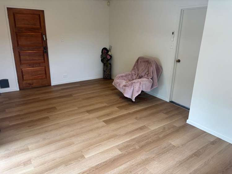 253 Whitford Road Whitford_23