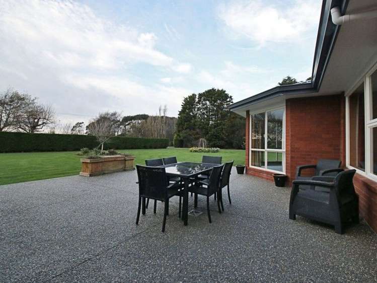 467 North Road Waikiwi_16