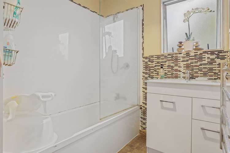 1/141 Spa Road Taupo_10