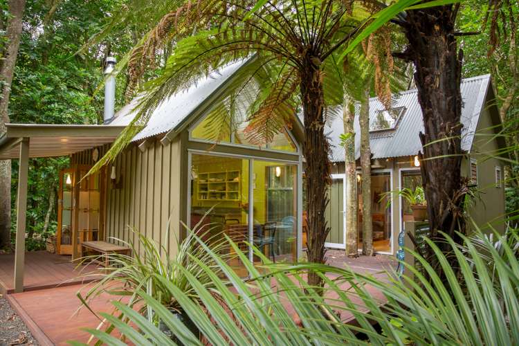 23b Kakariki Grove Waikanae_0