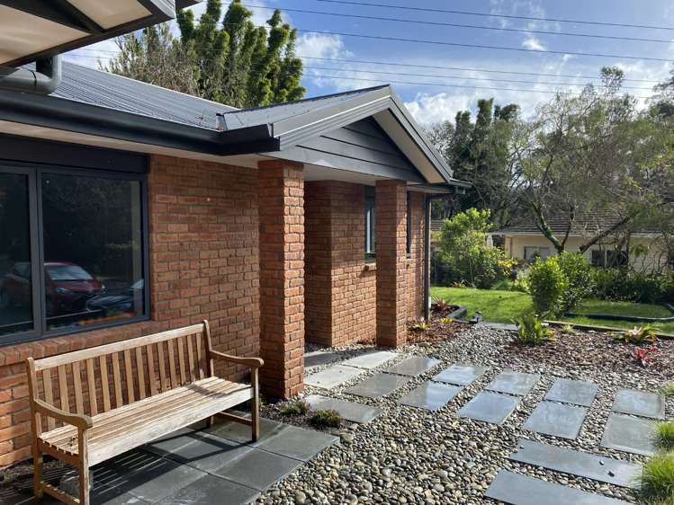 12 Whitelaw Place Kamo_1