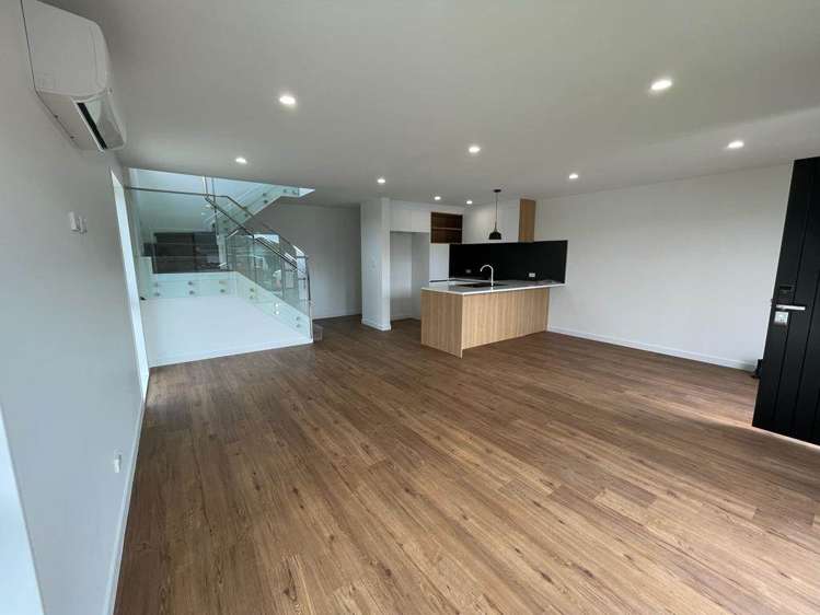 1/21 Margan Avenue Papatoetoe_4