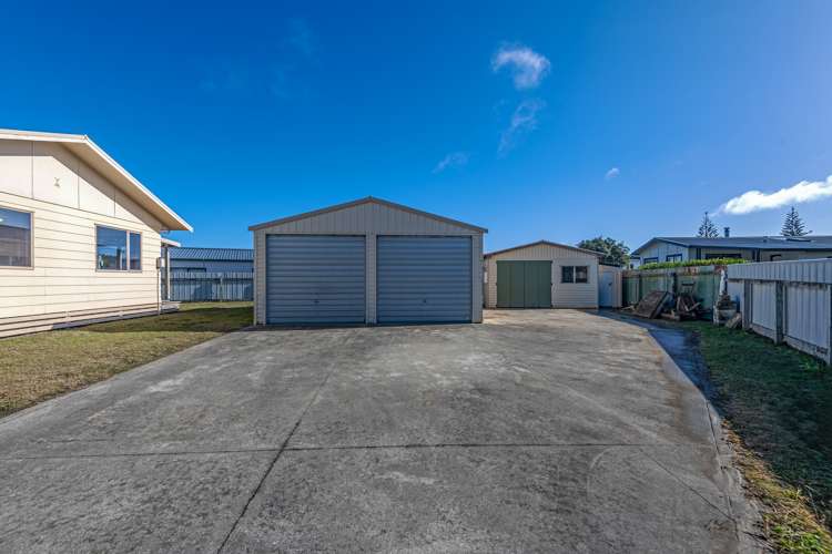 11 Te Kiri Street Himatangi Beach_17