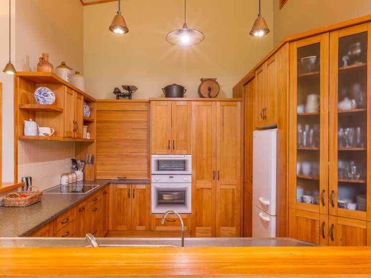 10 Bossons Road Te Aroha_7