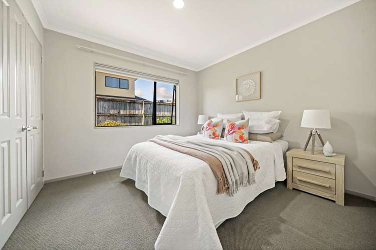 6 Pine Harbour Parade Beachlands_13