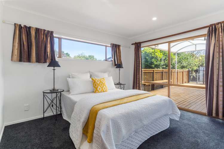 51 Carnoustie Drive Wattle Downs_14