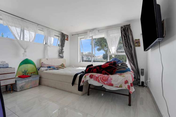 8 Dorendia Place Clendon Park_6