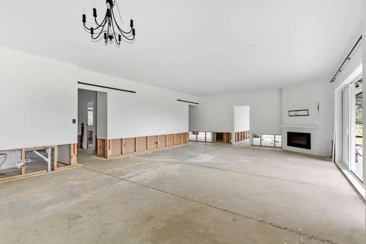 243 Waitakere Road Taupaki_10