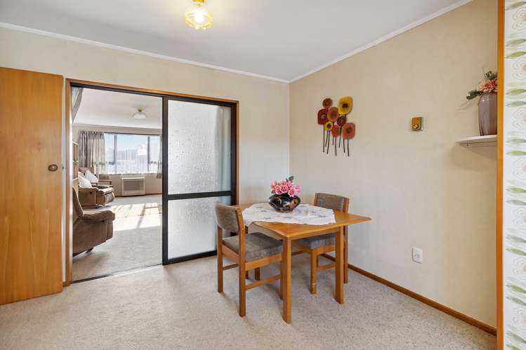 2/66 Church Street Seaview_12