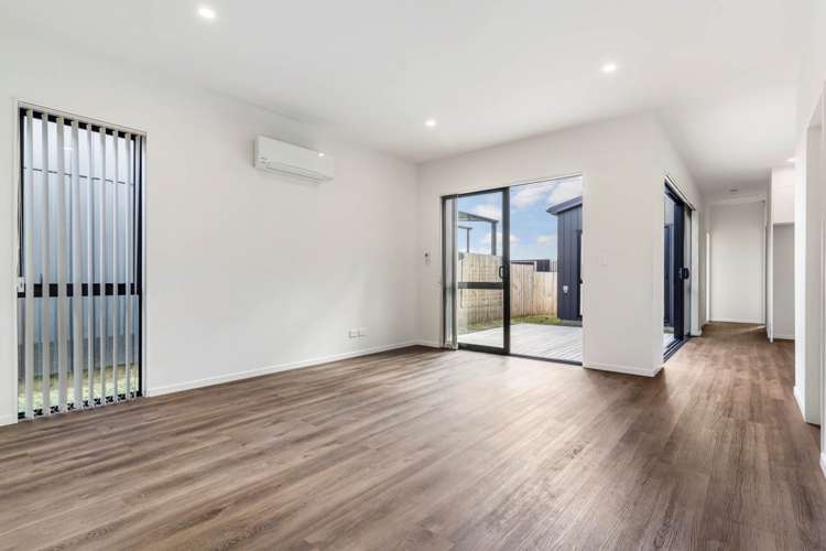 18 Puwha Street Massey_5