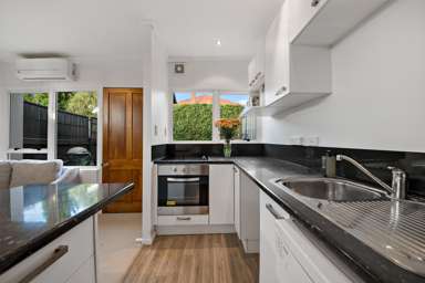 8/146 St Johns Road_2