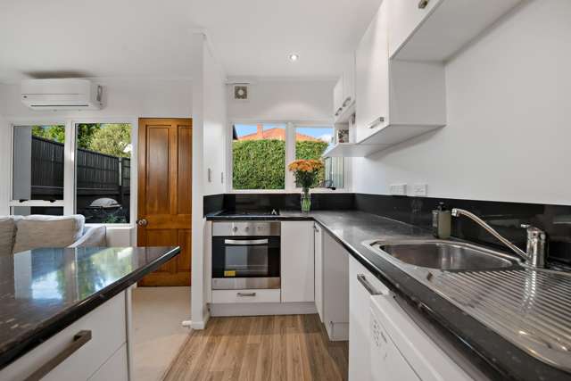 8/146 St Johns Road Meadowbank_2