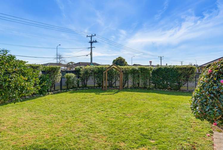 8 Hemi Street Waikanae_27