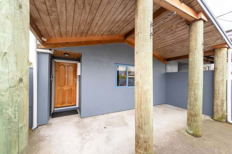 100 McLeod Street Elderslea_10