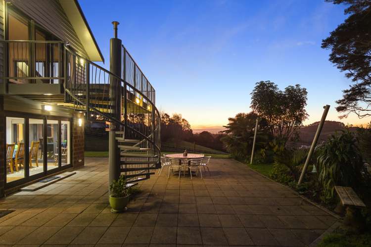 181 Judge Richardson Drive Opaheke_17