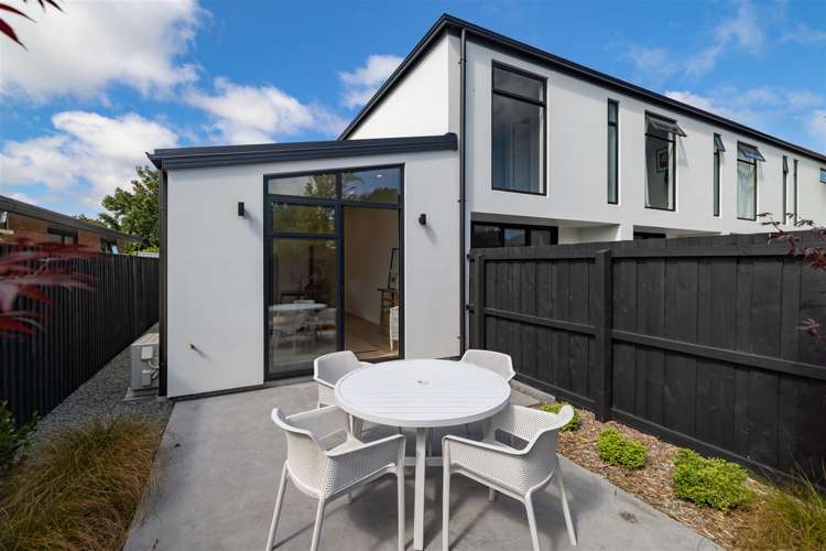 7/66 Cleveland Street Edgeware_6