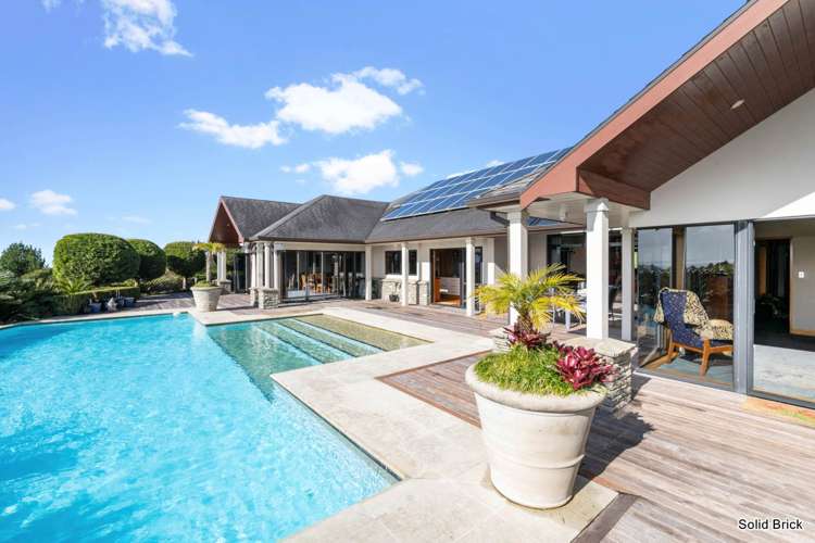 1 Myra G Place Stanmore Bay_27