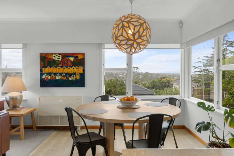 91 Beechdale Crescent Pakuranga Heights_6